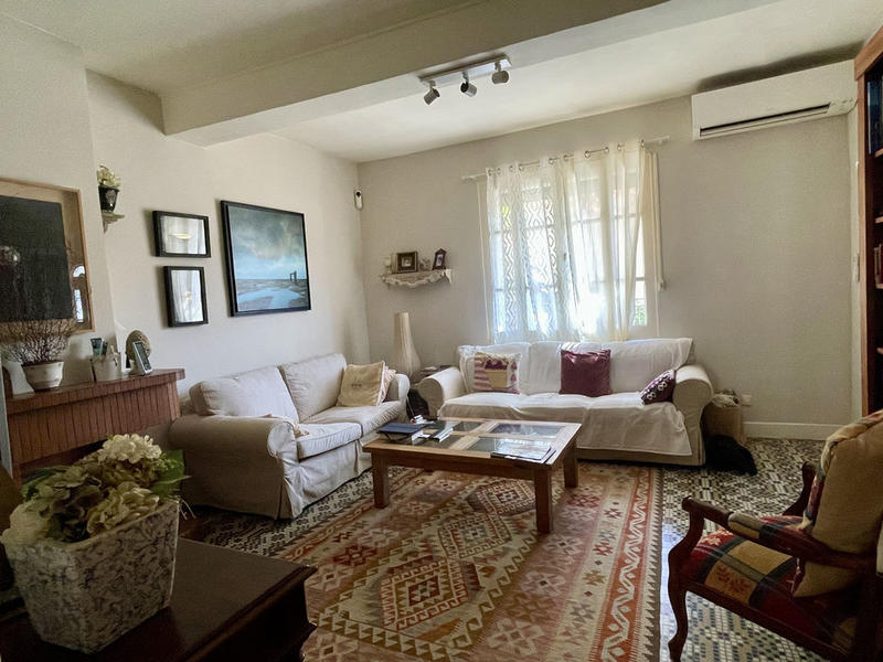 Maison - 209 m² - 5 pièces