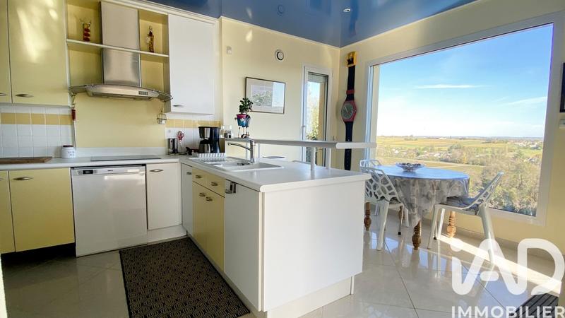 Maison de maîtres - 311 m² - 7 pièces