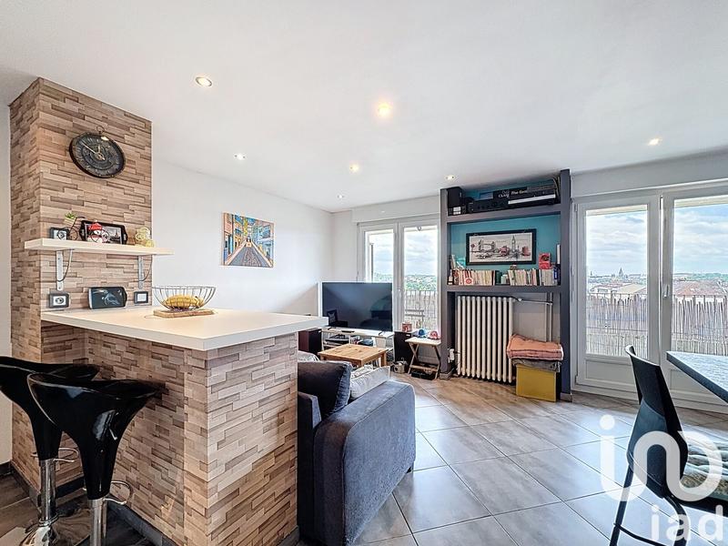 Appartement - 63 m² - 2 pièces