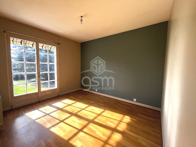 Maison - 111 m² - 5 pièces