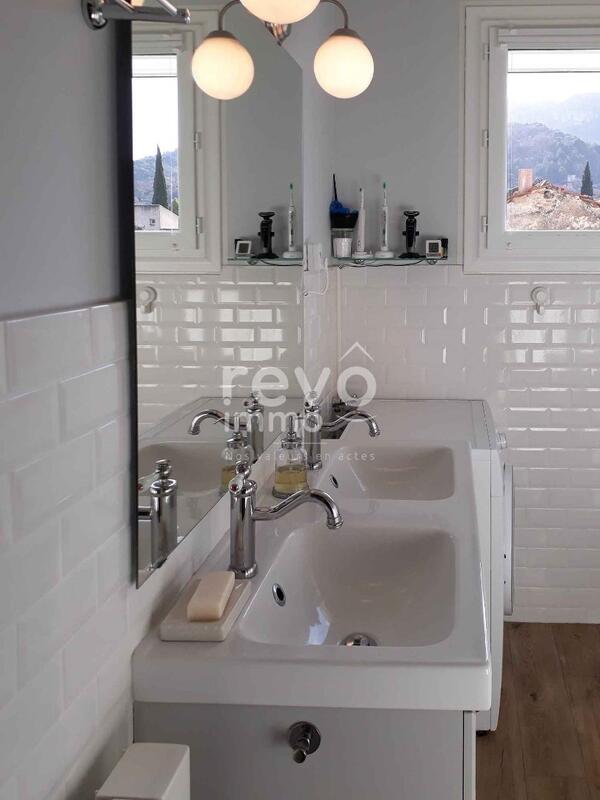 Maison - 158 m² - 7 pièces