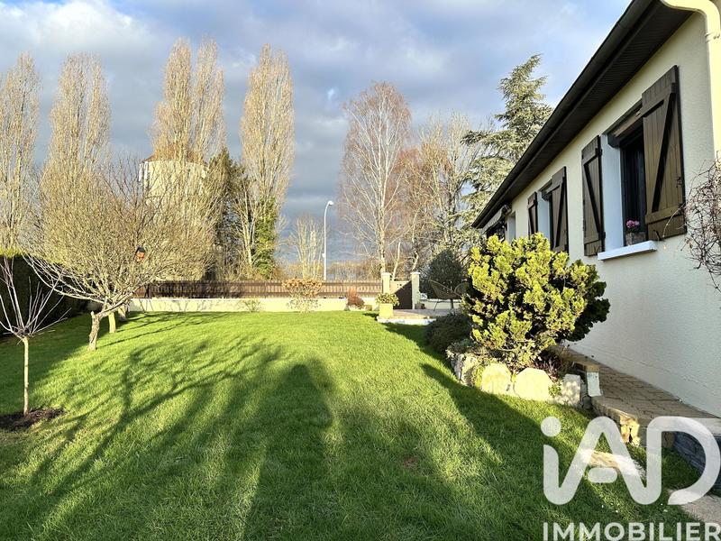 Maison de village - 80 m² - 4 pièces