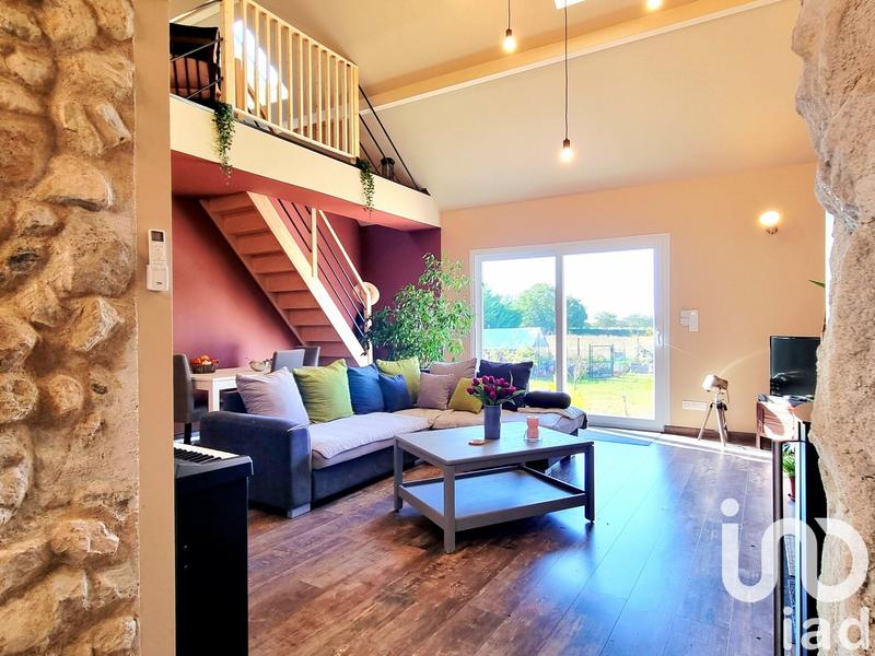 Maison - 90 m² - 3 pièces