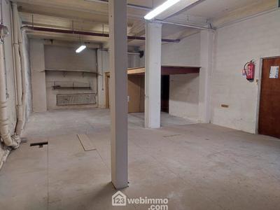 Local commercial - 74 m² - 1 pièce