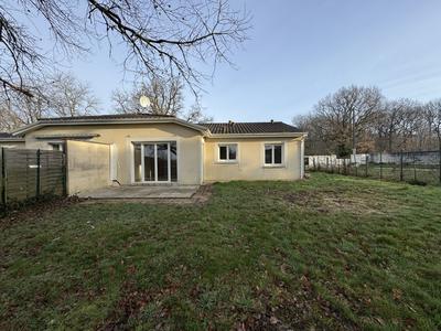 Maison - 82 m² - 4 pièces