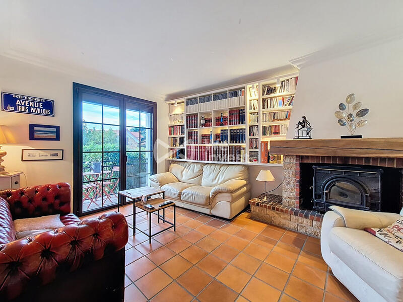 Maison - 140 m² - 6 pièces