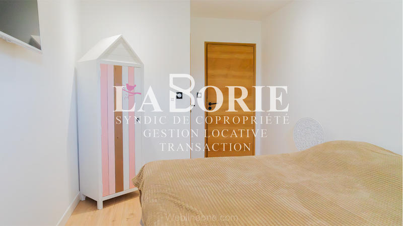 Mas - 270 m² - 6 pièces