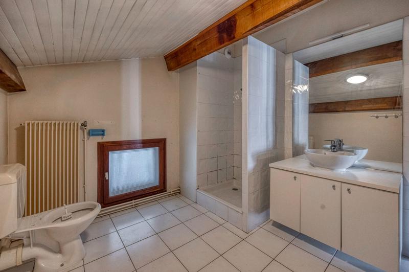 Maison - 213 m² - 5 pièces