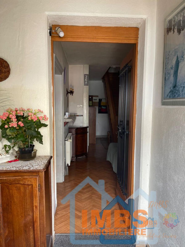 Maison - 99 m² - 5 pièces