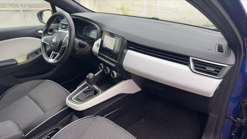 Renault Clio 1.6 E-Tech 140 Edc6 Intens