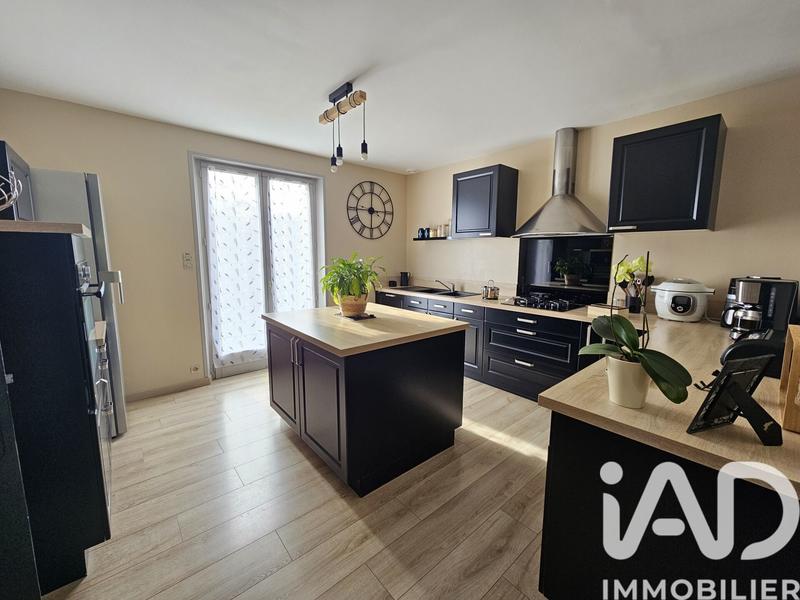 Maison - 142 m² - 6 pièces