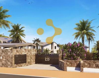 Maison - 99 m² - 4 pièces