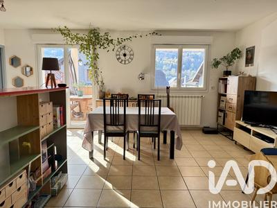 Appartement - 79 m² - 4 pièces
