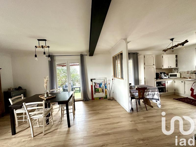 Maison - 180 m² - 6 pièces