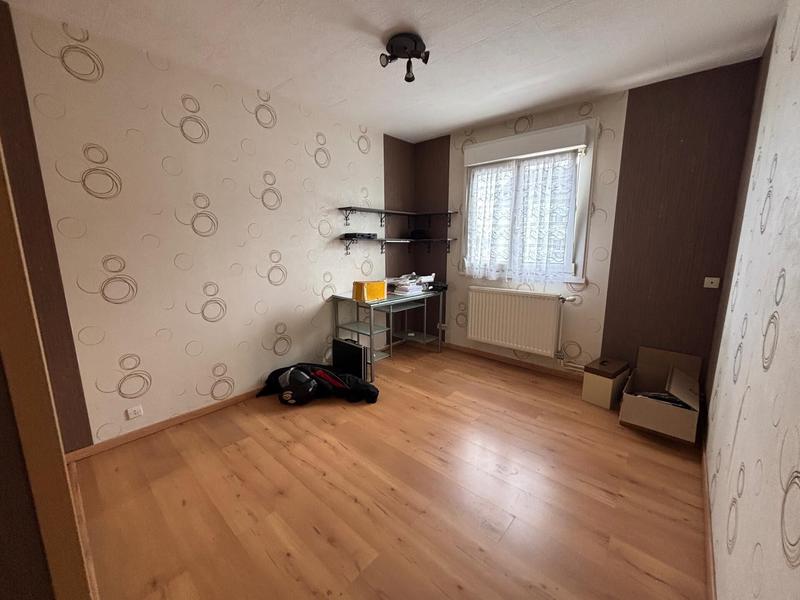 Maison - 98 m² - 4 pièces