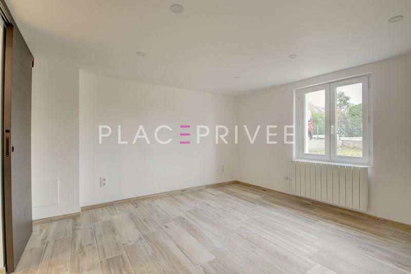 Maison - 106 m² - 4 pièces