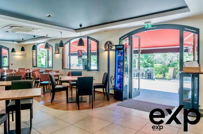 Fonds de commerce - Magasins - 1 118 m²