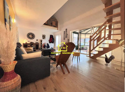 Maison - 172 m² - 7 pièces