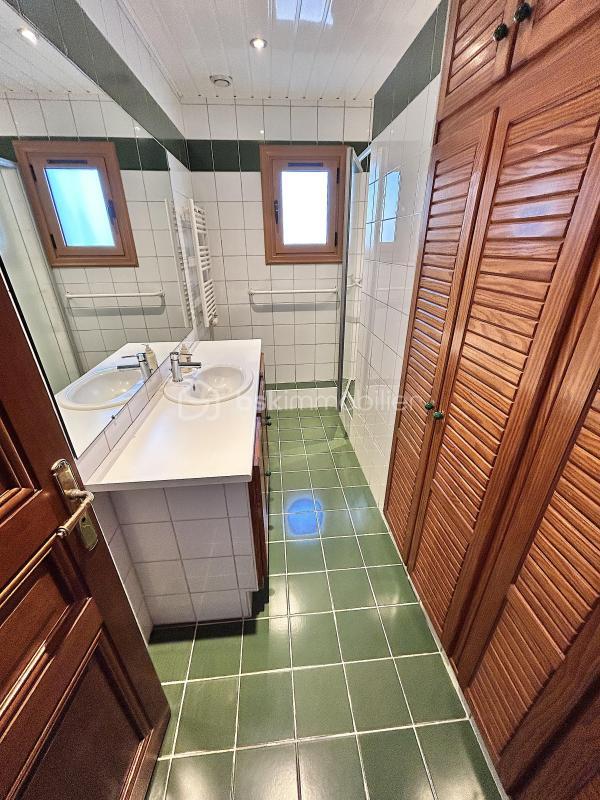 Pavillon - 100 m² - 5 pièces