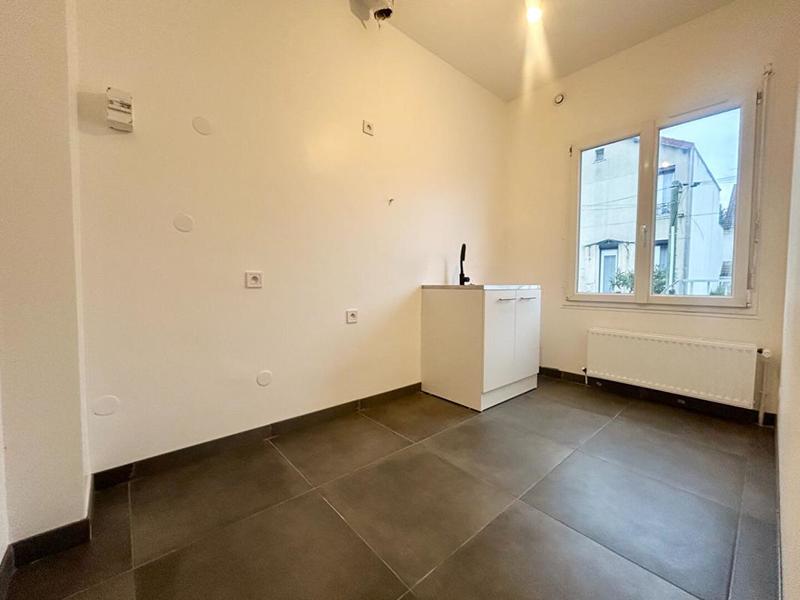 Maison - 79 m² - 4 pièces