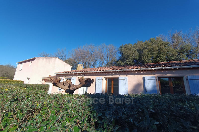 Maison - 150 m² - 8 pièces