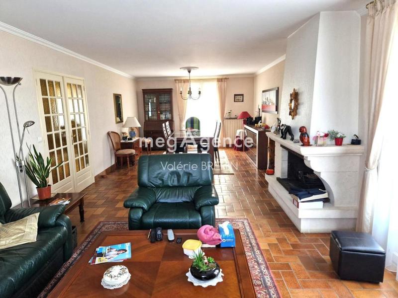 Maison - 174 m² - 6 pièces