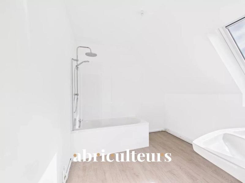 Maison - 145 m² - 5 pièces