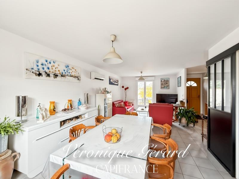 Maison - 82 m² - 4 pièces