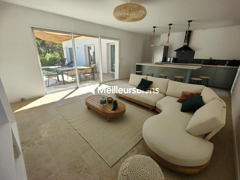 Villa - 94 m² - 4 pièces