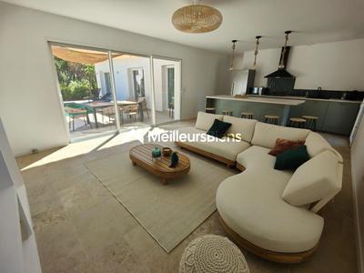 Villa - 94 m² - 4 pièces