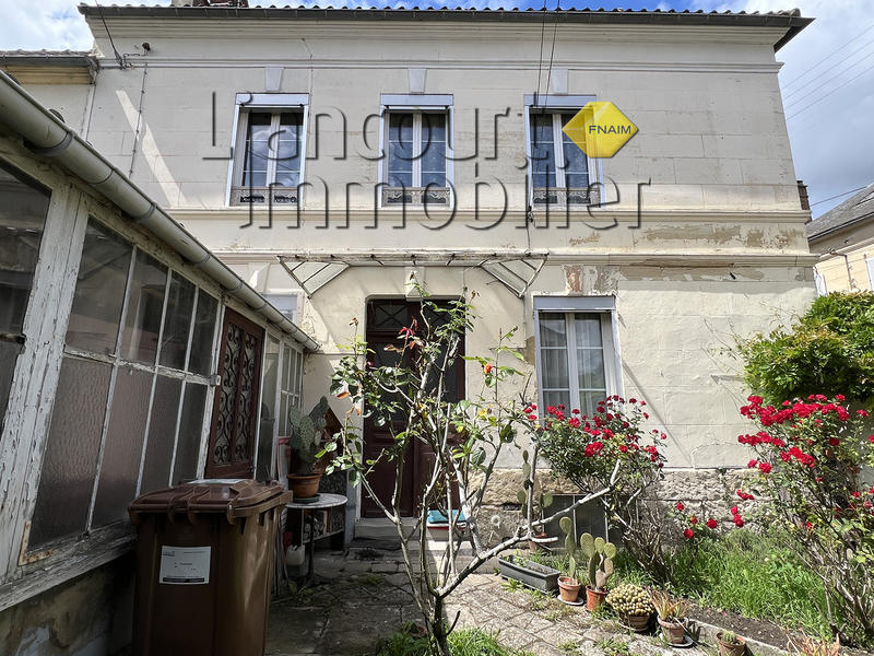 Maison - 85 m² - 4 pièces