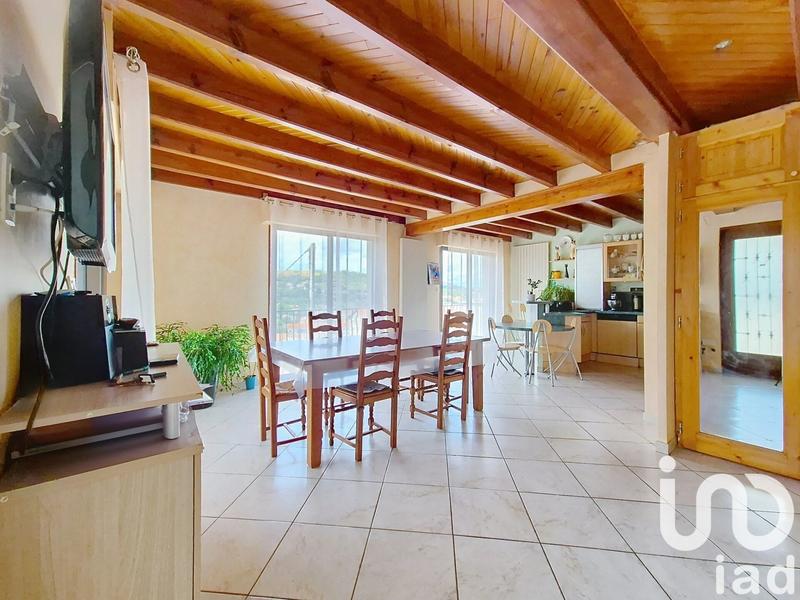 Maison - 143 m² - 6 pièces