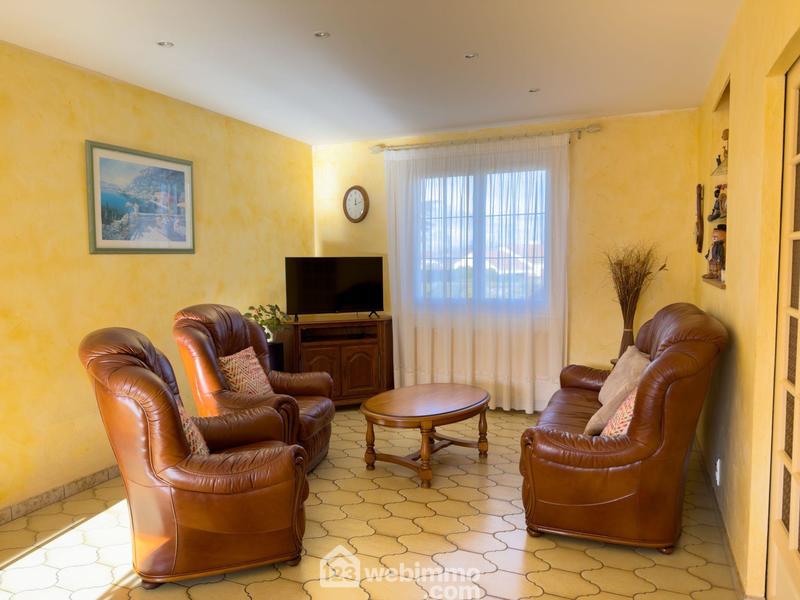 Maison - 85 m² - 4 pièces