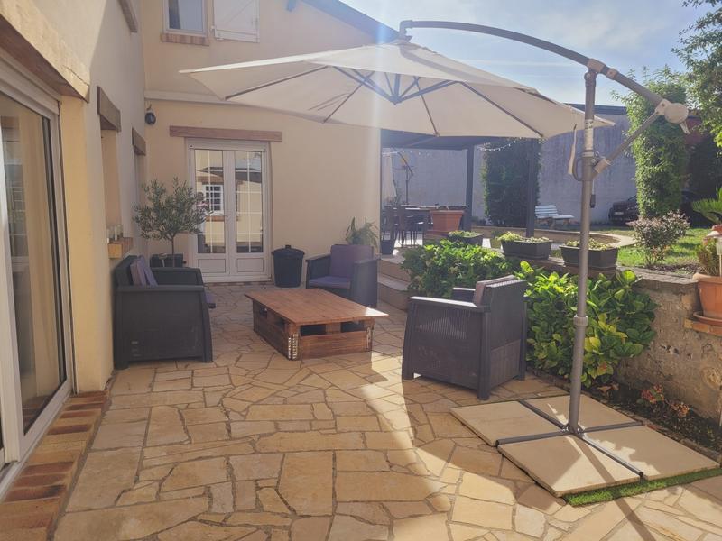 Maison ancienne - 200 m² - 7 pièces