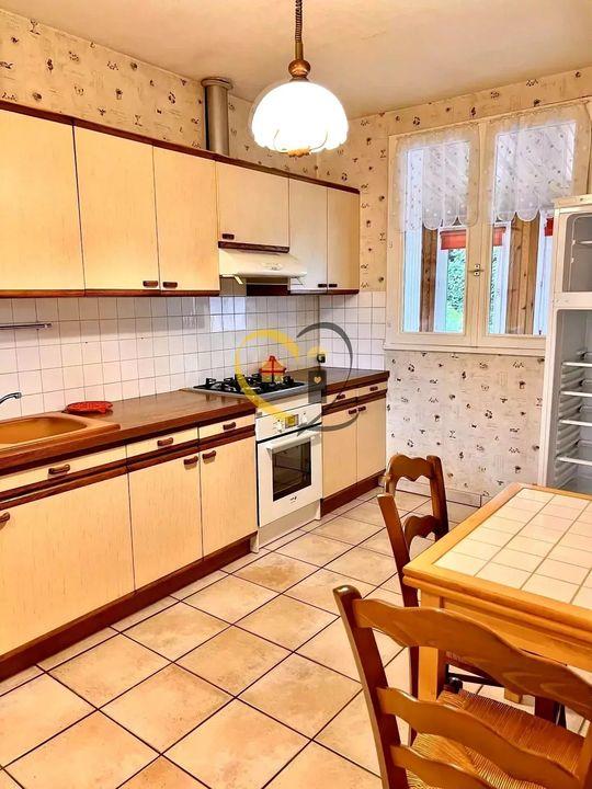 Maison - 103 m² - 4 pièces