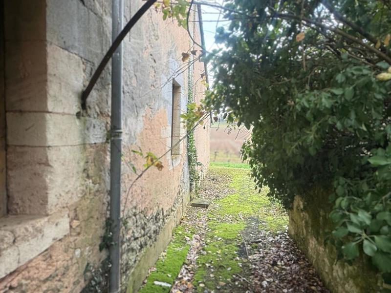 Maison - 485 m² - 12 pièces