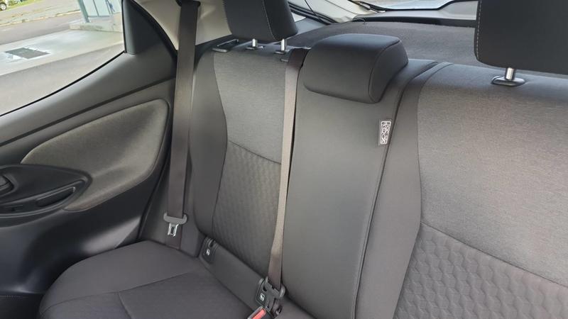 Toyota Yaris 1.5 VVTi 116 Hybride E-Cvt Design - Automatique