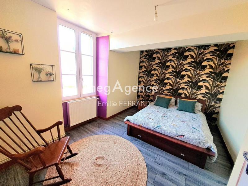 Maison - 140 m² - 7 pièces