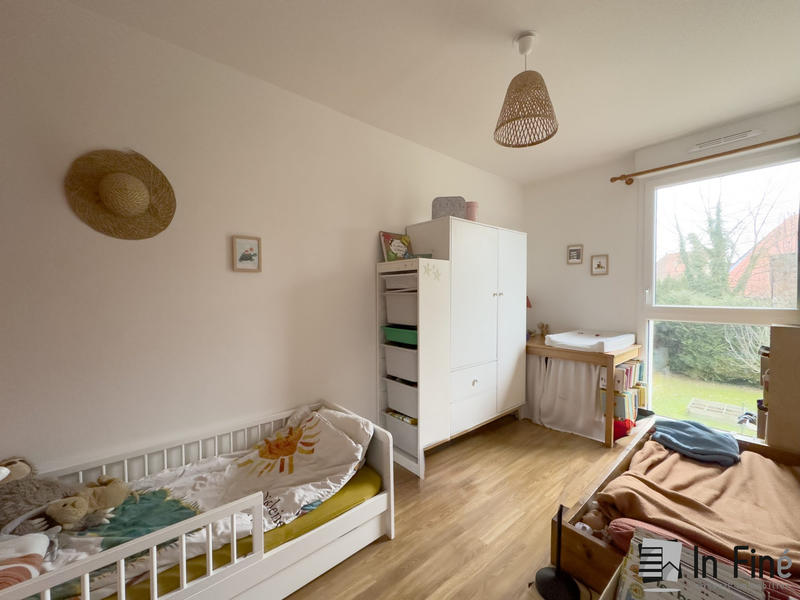 Appartement - 98 m² - 5 pièces