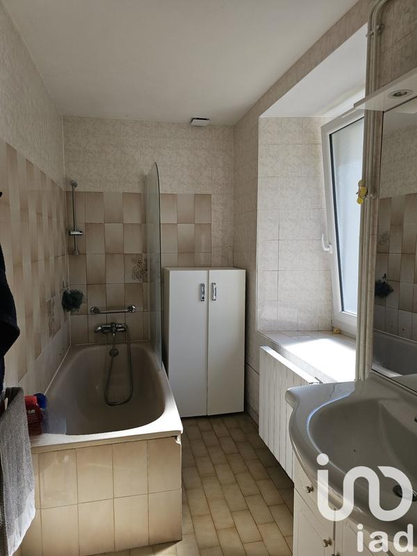 Maison - 166 m² - 8 pièces