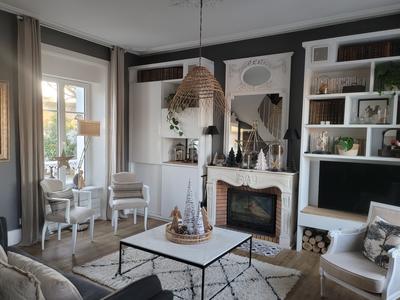 Maison - 150 m² - 8 pièces