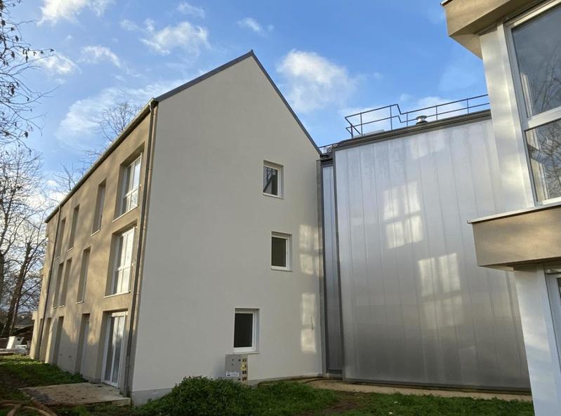 Appartement - 100 m² - 4 pièces