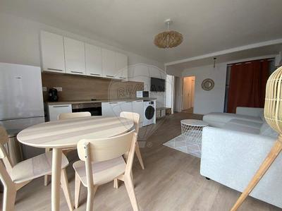 Appartement - 84 m² - 5 pièces