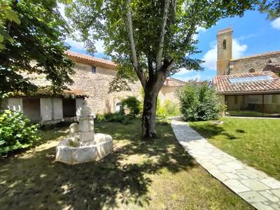 Maison - 177 m² - 5 pièces