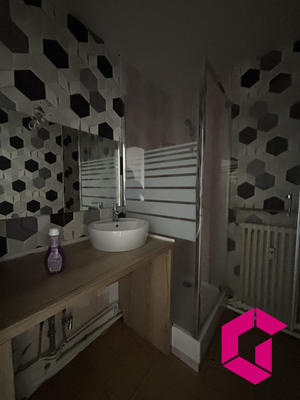 Appartement - 70 m² - 4 pièces