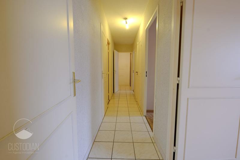Appartement - 101 m² - 4 pièces