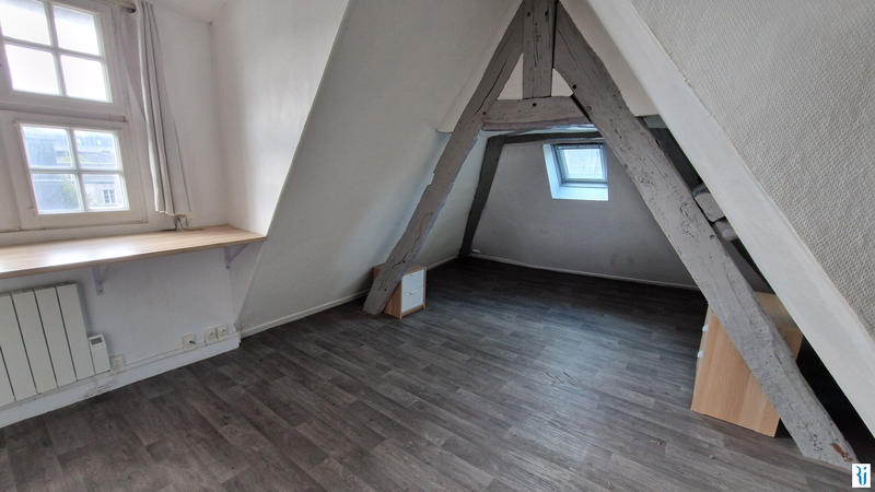 Appartement - 16 m² - 1 pièce