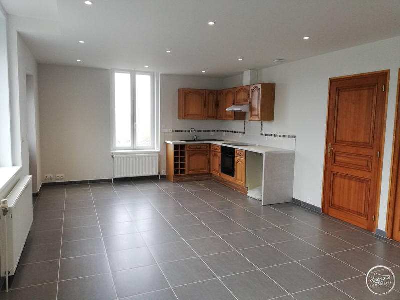 Maison - 85 m² - 3 pièces