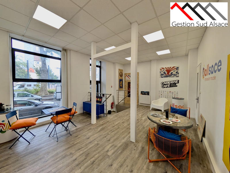 Local commercial - 53 m² - 2 pièces