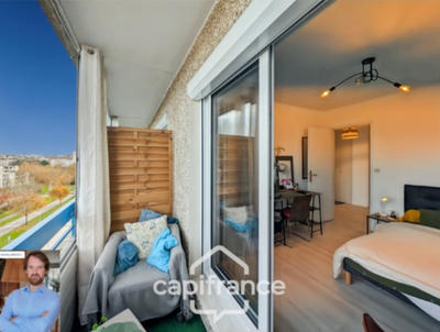 Appartement - 80 m² - 5 pièces